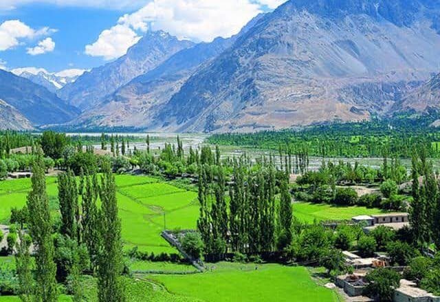 Discover the Hidden Gem of Pakistan: Yasin Valley