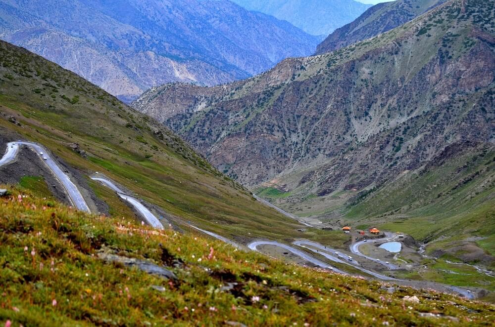 Discovering Babusar Top Naran Valley: Nature's Majestic Canvas in Pakistan
