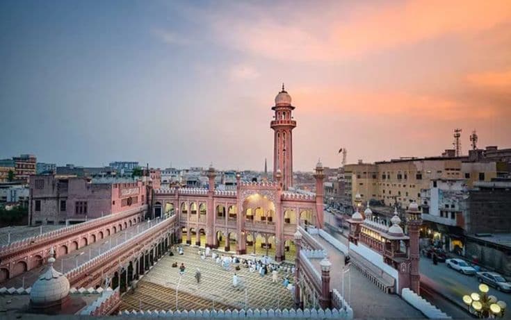 Mahabat Khan Mosque: A Jewel of Peshawar's Architecture